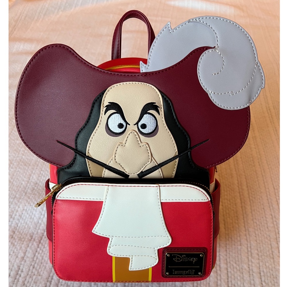 BNWT Captain Hook Loungefly backpack